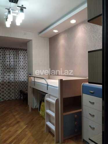 Продаётся, вторичка, 3-комнаты, 70 m², Сахил m.