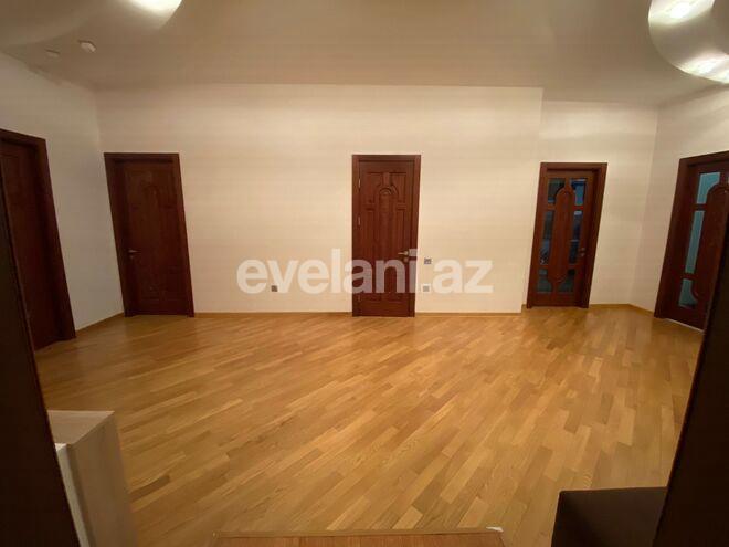 Продаётся, новостройка, 3-комнаты, 165 m², Элмляр Академиясы m.