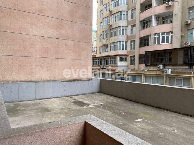 Продаётся, новостройка, 3-комнаты, 165 m², Элмляр Академиясы m.