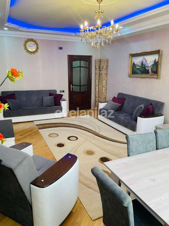 Sale, new building, 2 room, 60 m², Khalglar Doslugu m.