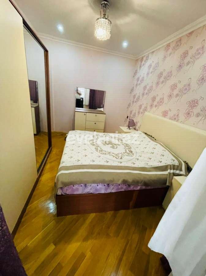 Sale, new building, 2 room, 60 m², Khalglar Doslugu m.