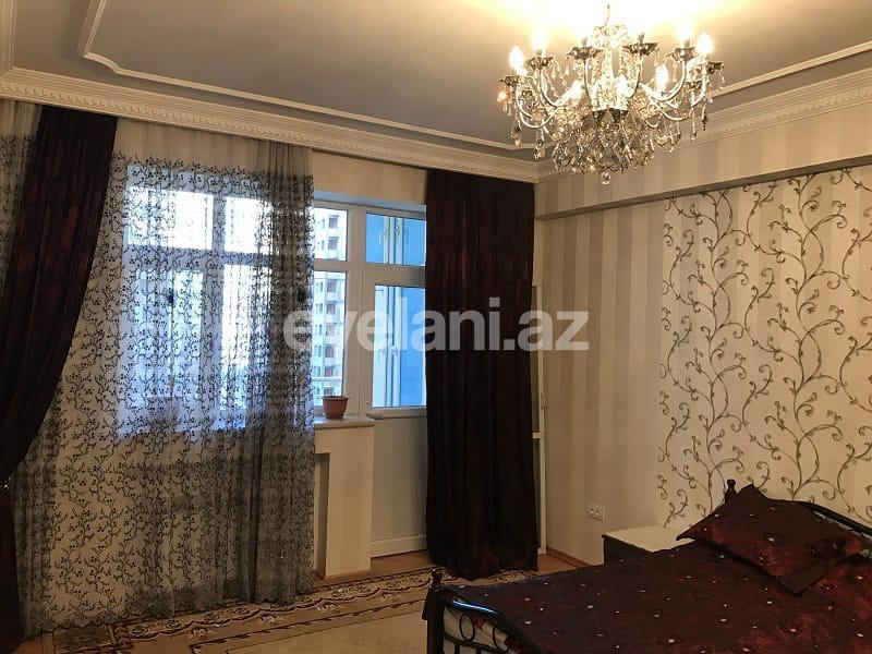 Satılır, yeni tikili, 3 otaqlı, 110 m², İnşaatçılar m.