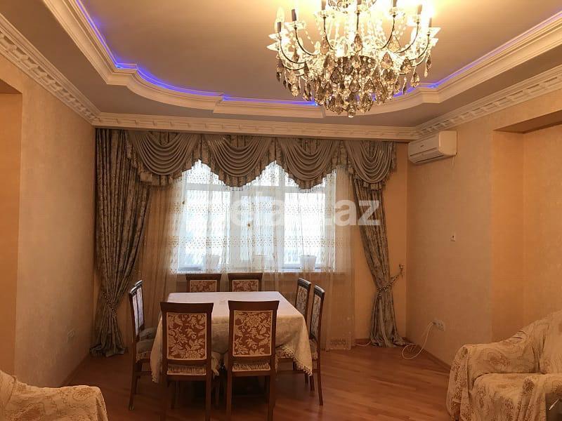 Satılır, yeni tikili, 3 otaqlı, 110 m², İnşaatçılar m.