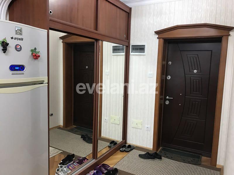 Satılır, yeni tikili, 3 otaqlı, 110 m², İnşaatçılar m.