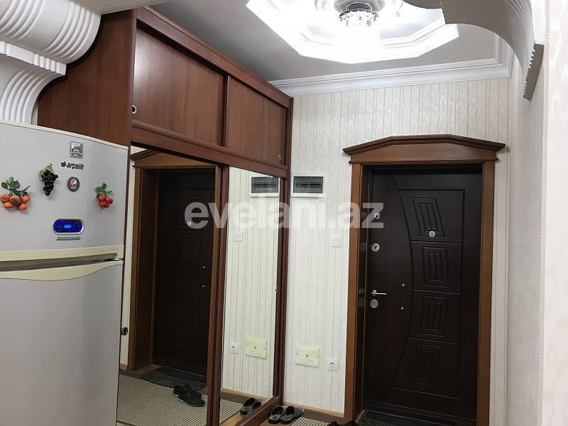 Satılır, yeni tikili, 3 otaqlı, 110 m², İnşaatçılar m.