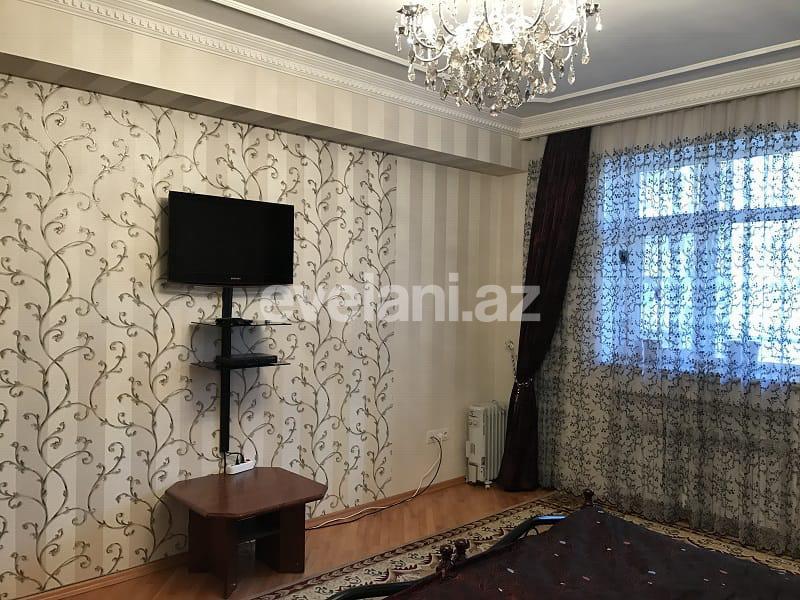 Satılır, yeni tikili, 3 otaqlı, 110 m², İnşaatçılar m.