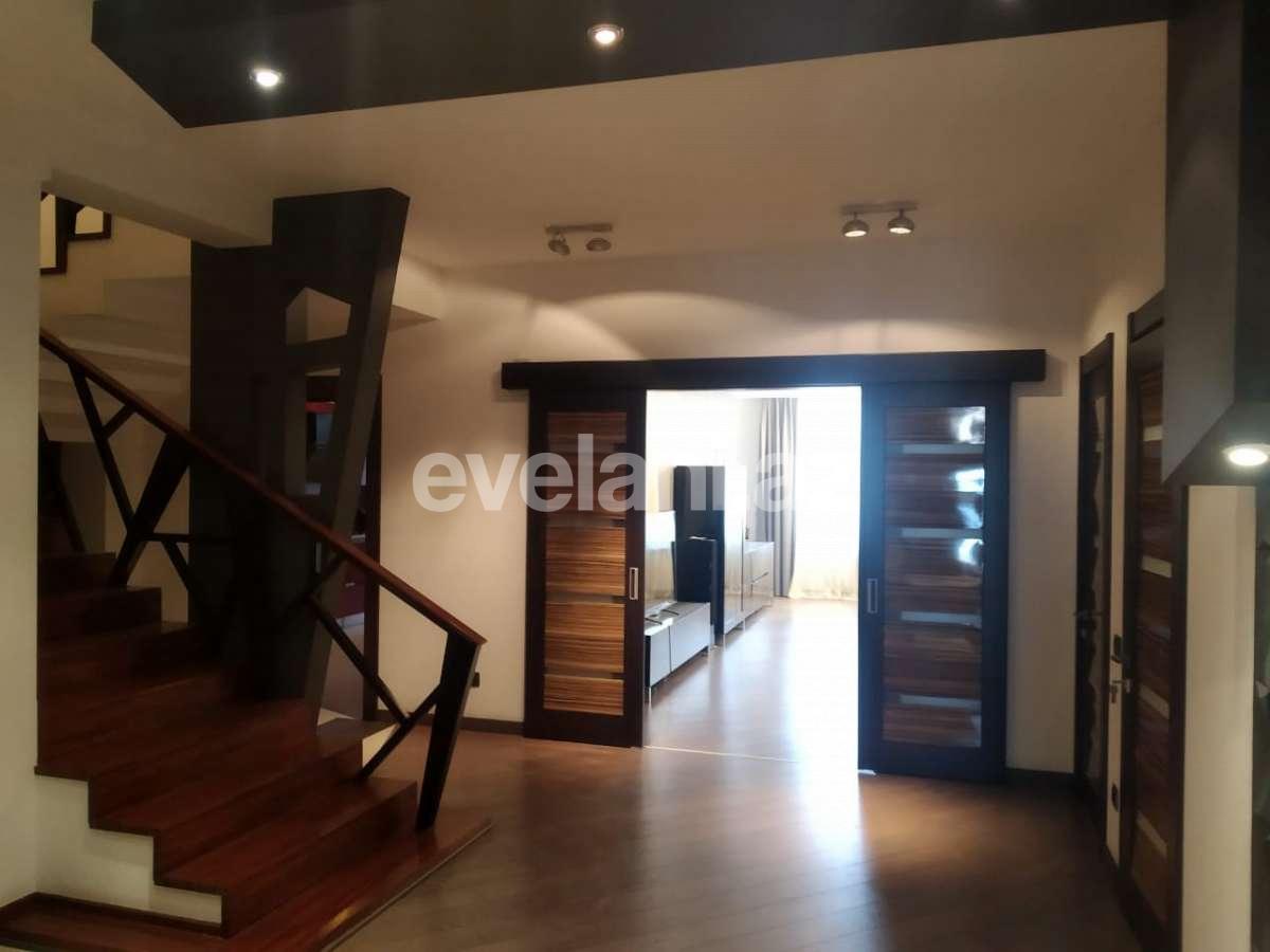 Satılır, yeni tikili, 6 otaqlı, 365 m², 28 may m.