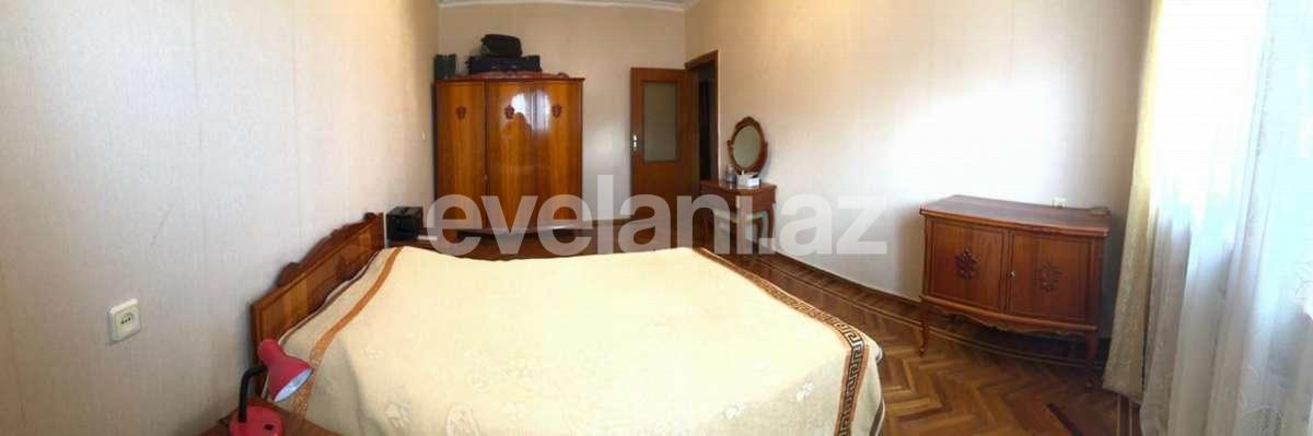 Satılır, köhnə tikili, 4 otaqlı, 100 m², İnşaatçılar m.