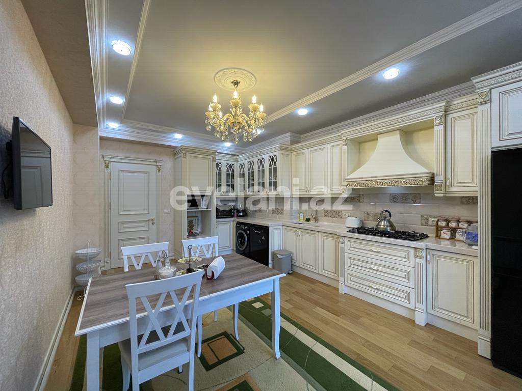 Satılır, yeni tikili, 3 otaqlı, 180 m², Gənclik m.