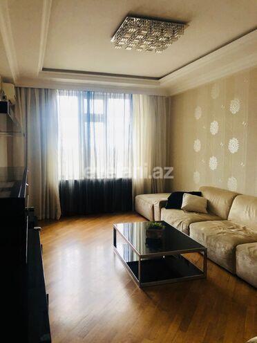 Satılır, yeni tikili, 3 otaqlı, 280 m², Elmlər Akademiyası m.