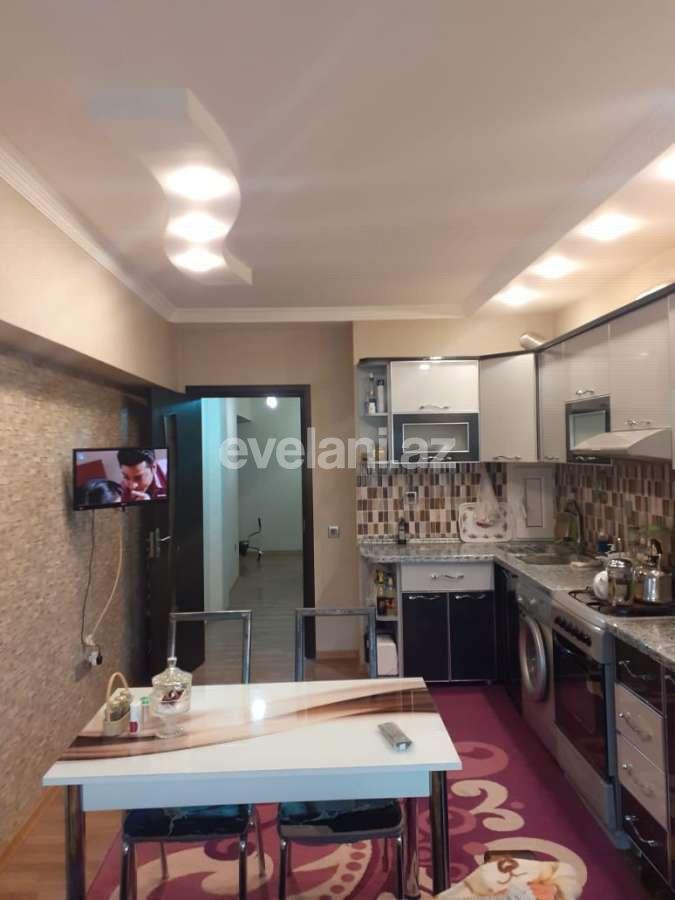 Satılır, yeni tikili, 3 otaqlı, 110 m², İnşaatçılar m.