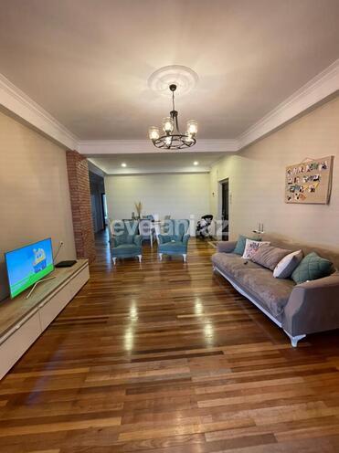 Satılır, yeni tikili, 3 otaqlı, 110 m², Nəriman Nərimanov m.