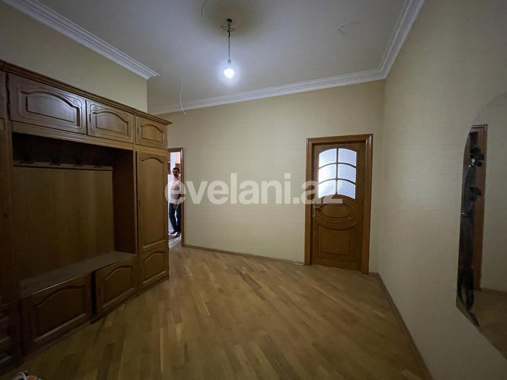 Satılır, yeni tikili, 2 otaqlı, 98 m², 8 Noyabr m.