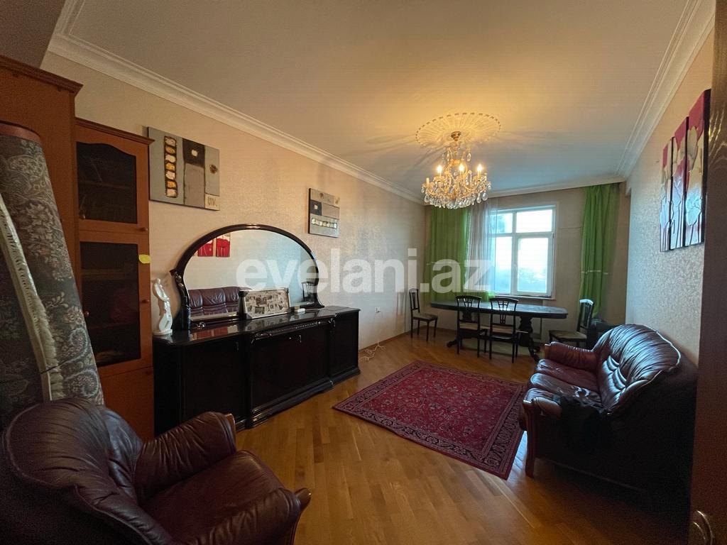Satılır, yeni tikili, 2 otaqlı, 98 m², 8 Noyabr m.