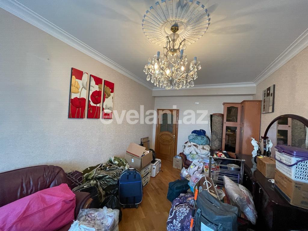 Satılır, yeni tikili, 2 otaqlı, 98 m², 8 Noyabr m.