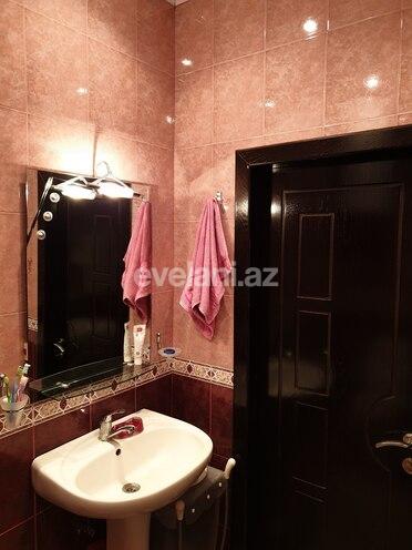 Satılır, yeni tikili, 2 otaqlı, 65 m², İnşaatçılar m.