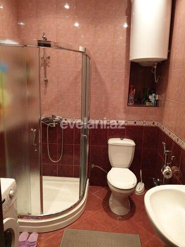 Satılır, yeni tikili, 2 otaqlı, 65 m², İnşaatçılar m.