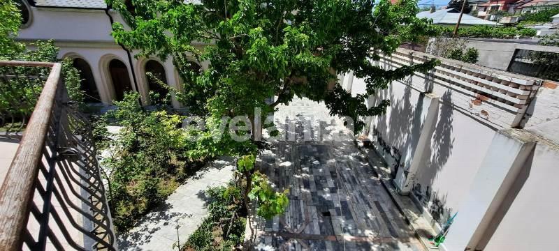 Satılır, villa, 9 otaqlı, 600 m², Badamdar q.