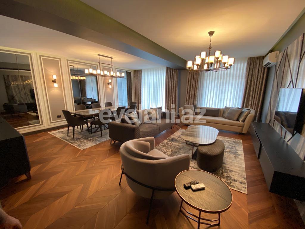 Satılır, yeni tikili, 4 otaqlı, 255 m², Elmlər Akademiyası m.