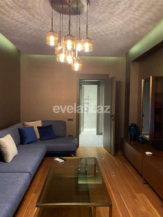 Satılır, yeni tikili, 4 otaqlı, 255 m², Elmlər Akademiyası m.