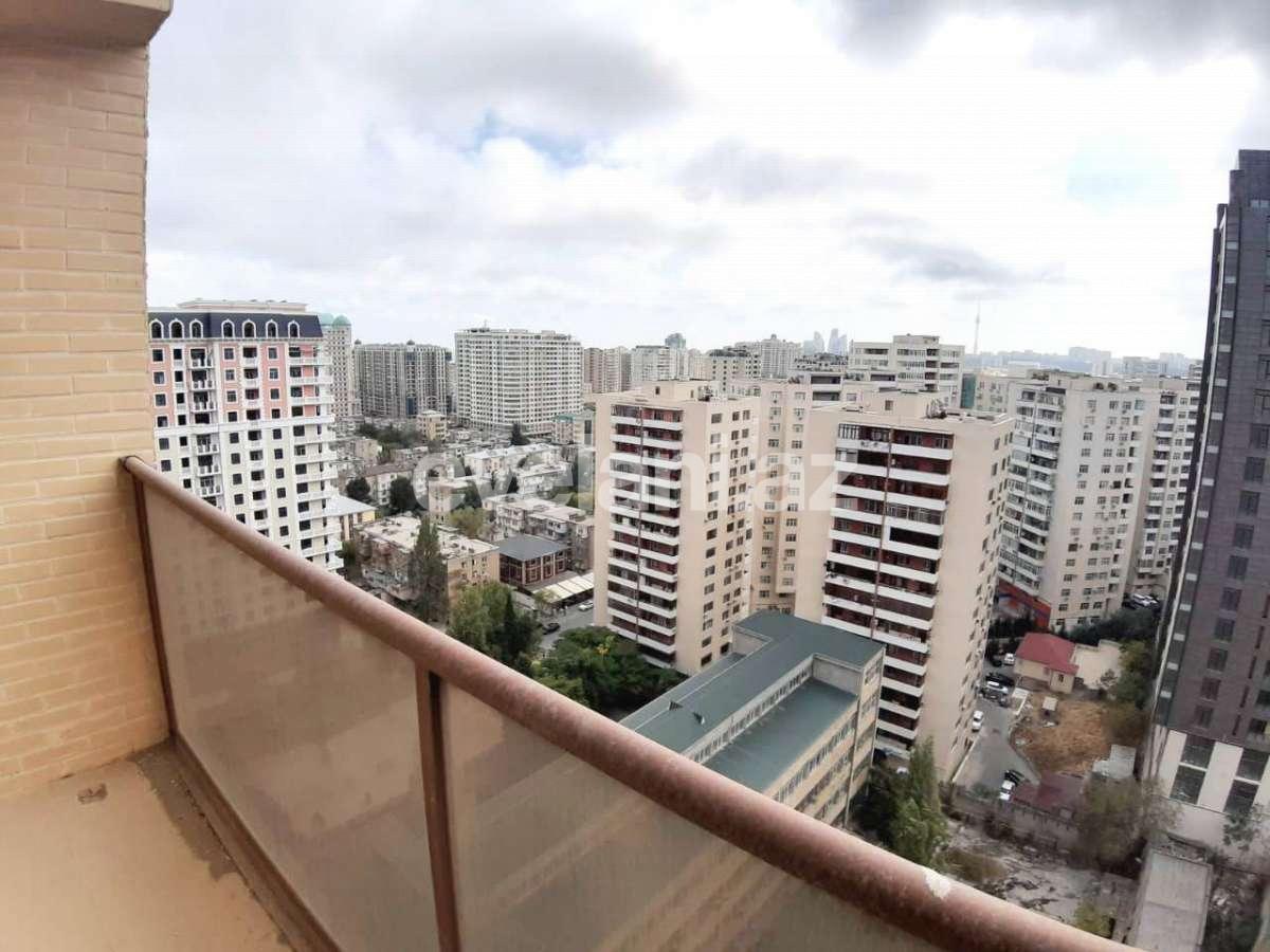 Продаётся, новостройка, 5-комнаты, 250 m², Элмляр Академиясы m.