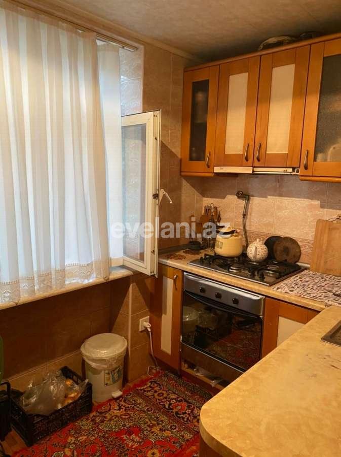 Sale, old building, 3 room, 70 m², Yasamal r.