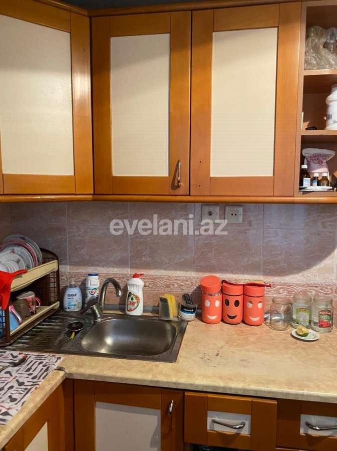 Sale, old building, 3 room, 70 m², Yasamal r.