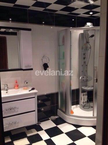 Satılır, yeni tikili, 3 otaqlı, 145 m², İnşaatçılar m.