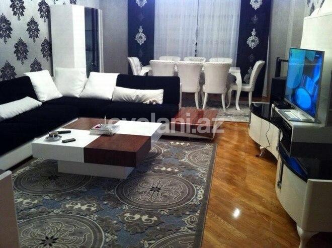 Satılır, yeni tikili, 3 otaqlı, 145 m², İnşaatçılar m.