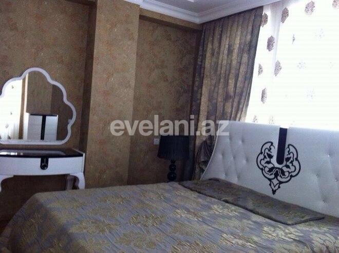 Satılır, yeni tikili, 3 otaqlı, 145 m², İnşaatçılar m.
