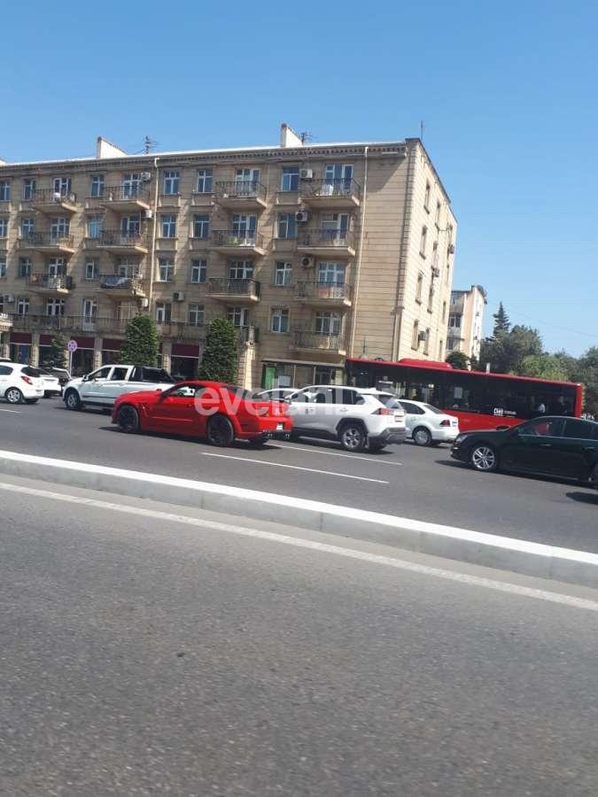 Satılır, köhnə tikili, 3 otaqlı, 92 m², Nəriman Nərimanov m.