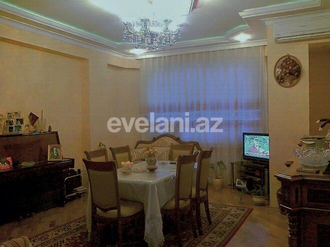 Satılır, yeni tikili, 2 otaqlı, 57 m², İnşaatçılar m.