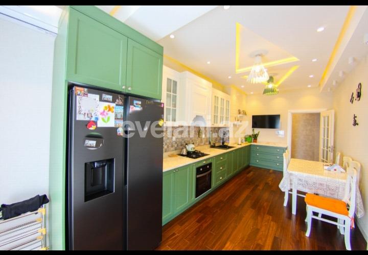 Sale, new building, 3 room, 135 m², Nasimi r.