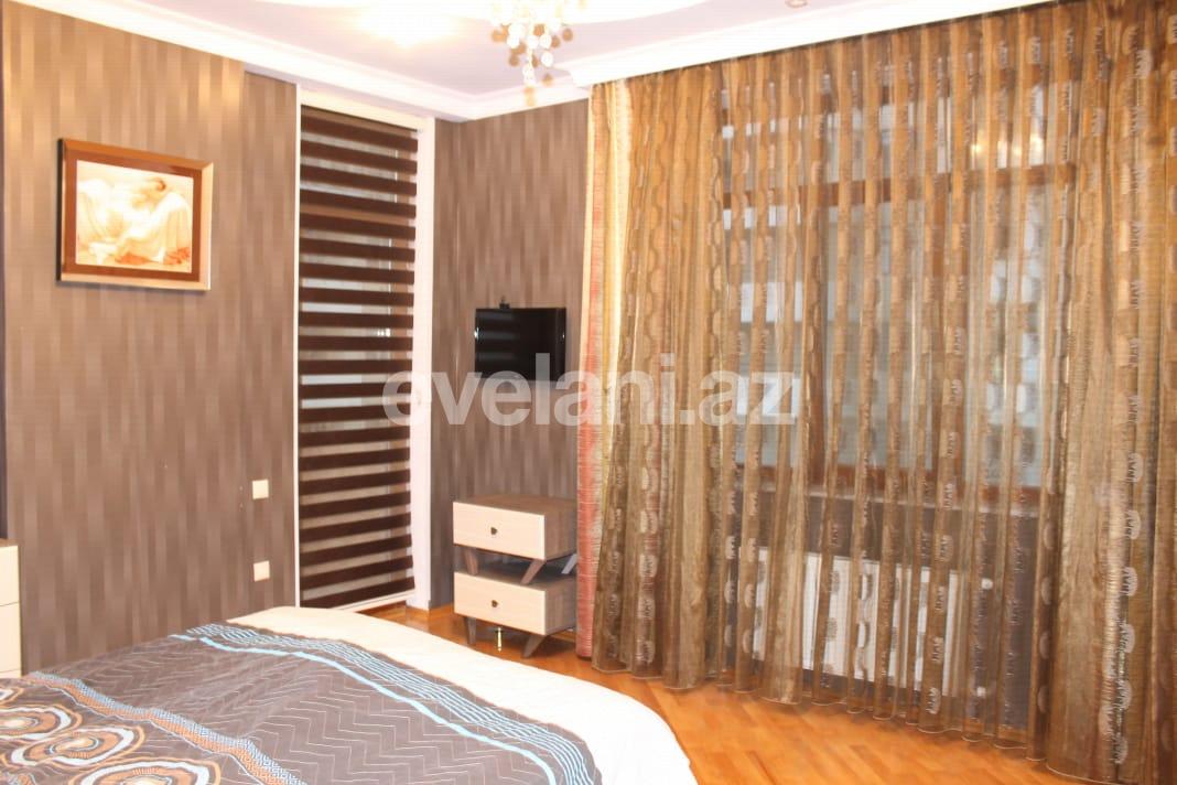 Sale, new building, 3 room, 130 m², Elmlar Akademiyası m.
