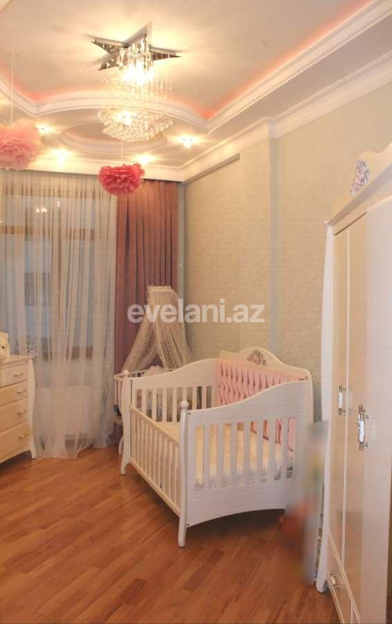 Sale, new building, 3 room, 130 m², Elmlar Akademiyası m.