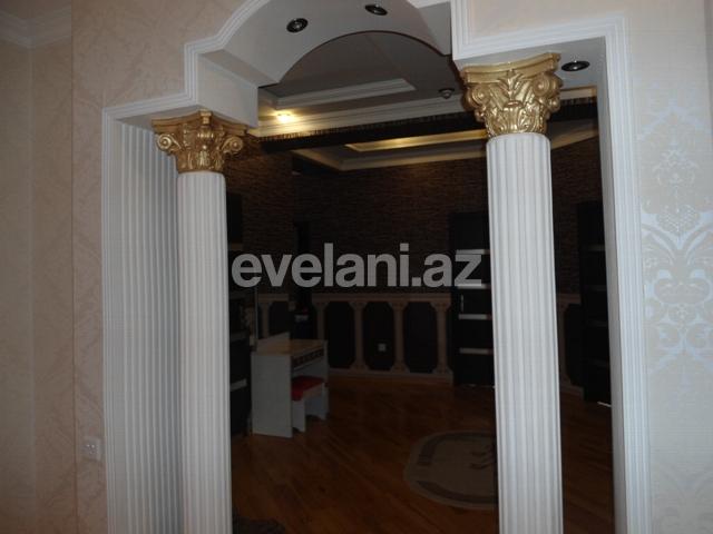 Satılır, yeni tikili, 3 otaqlı, 132 m², İnşaatçılar m.