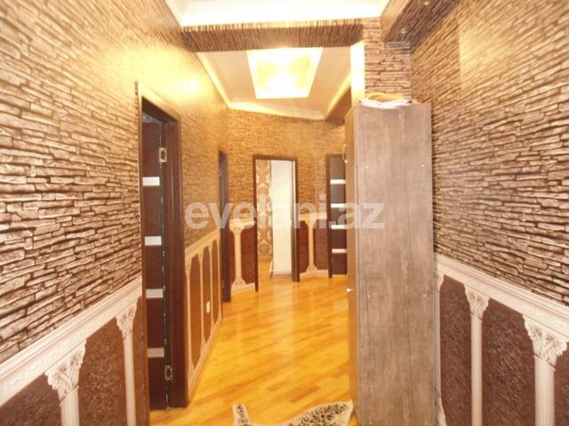 Satılır, yeni tikili, 3 otaqlı, 132 m², İnşaatçılar m.