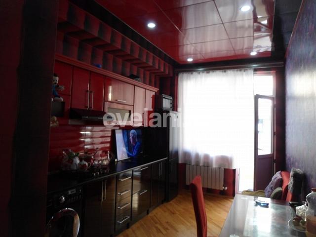 Satılır, yeni tikili, 3 otaqlı, 132 m², İnşaatçılar m.