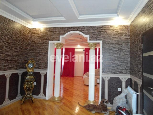 Satılır, yeni tikili, 3 otaqlı, 132 m², İnşaatçılar m.