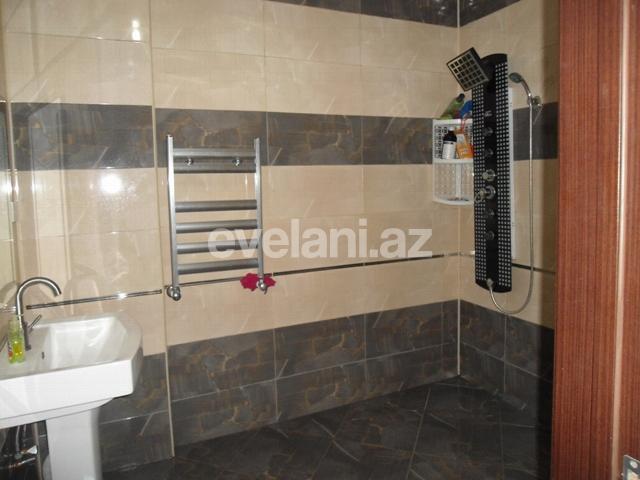 Satılır, yeni tikili, 3 otaqlı, 132 m², İnşaatçılar m.