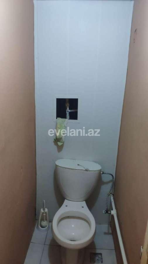 Satılır, köhnə tikili, 2 otaqlı, 60 m², Qara Qarayev m.