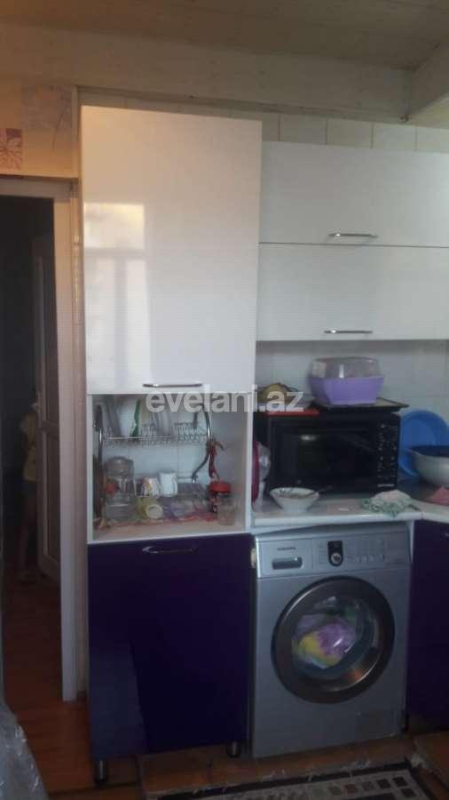 Satılır, köhnə tikili, 4 otaqlı, 102 m², İnşaatçılar m.