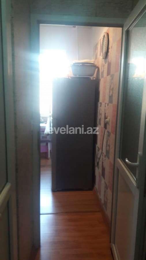 Satılır, köhnə tikili, 4 otaqlı, 102 m², İnşaatçılar m.