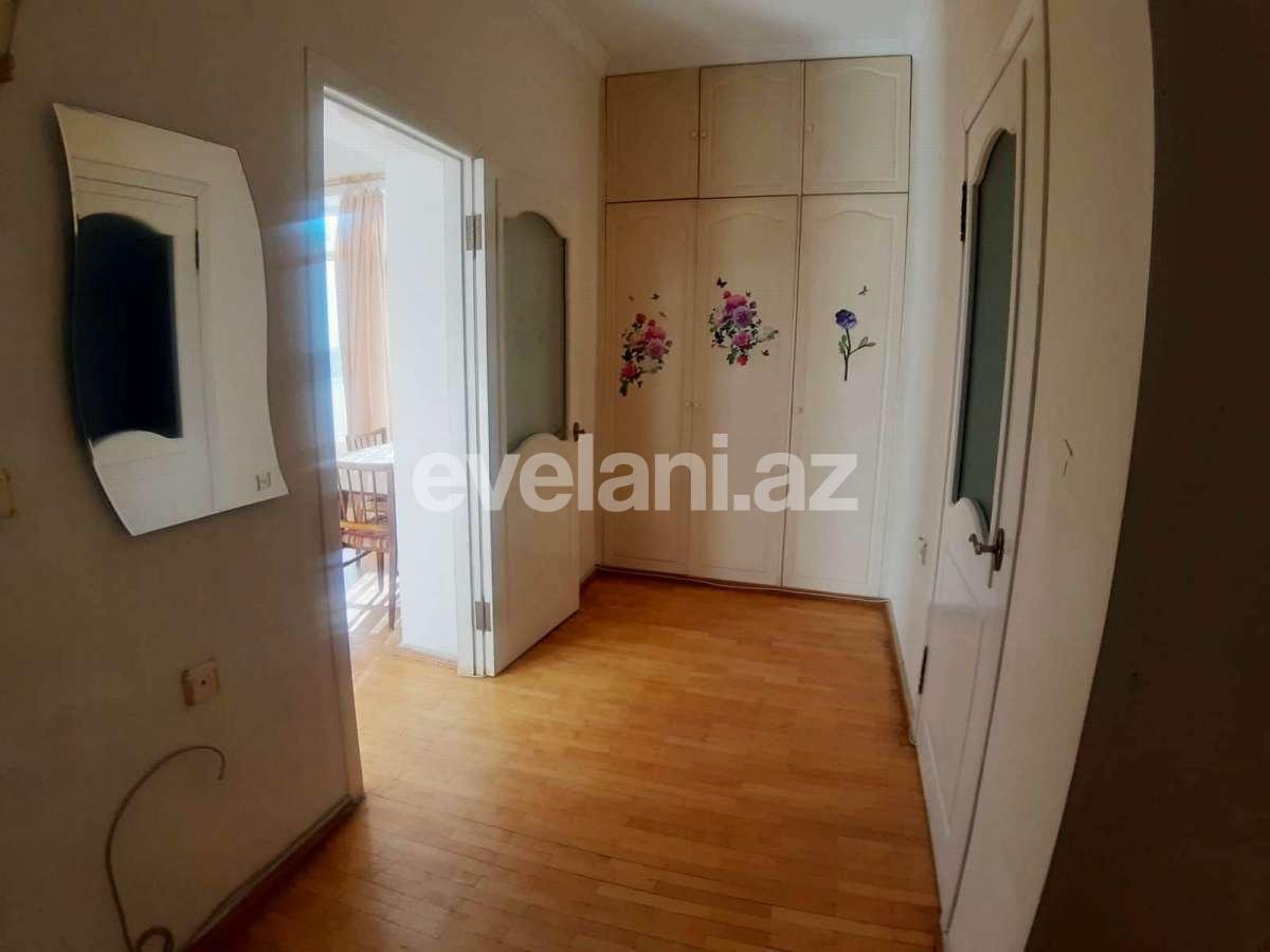 Satılır, köhnə tikili, 2 otaqlı, 60 m², Elmlər Akademiyası m.