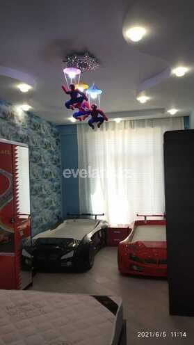 Продаётся, новостройка, 5-комнаты, 227 m², Хатаинский r.