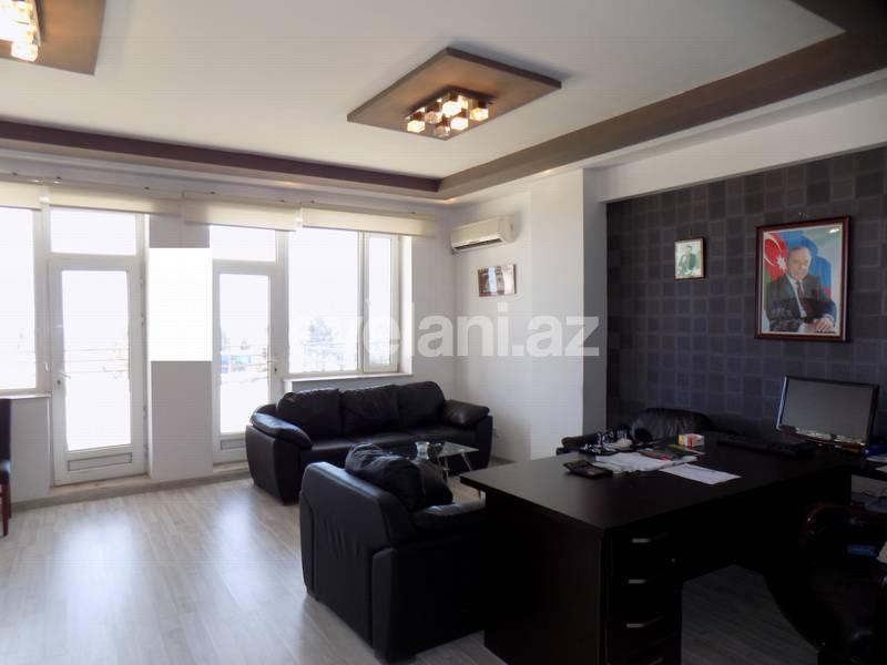 Kirayə verilir, köhnə tikili, 7 otaqlı, 425 m², Xətai r.