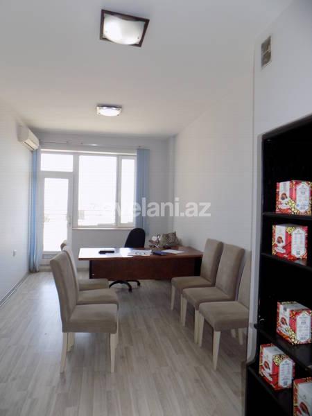 Kirayə verilir, köhnə tikili, 7 otaqlı, 425 m², Xətai r.