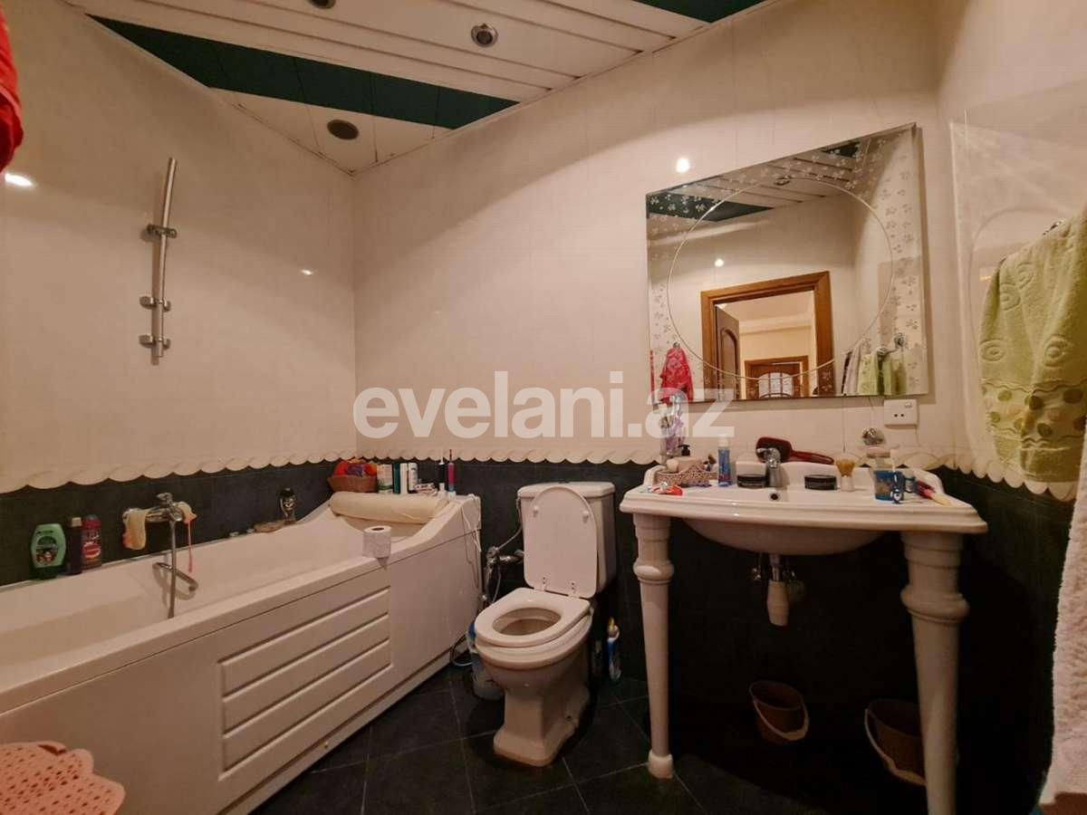 Satılır, yeni tikili, 3 otaqlı, 140 m², 8 Noyabr m.