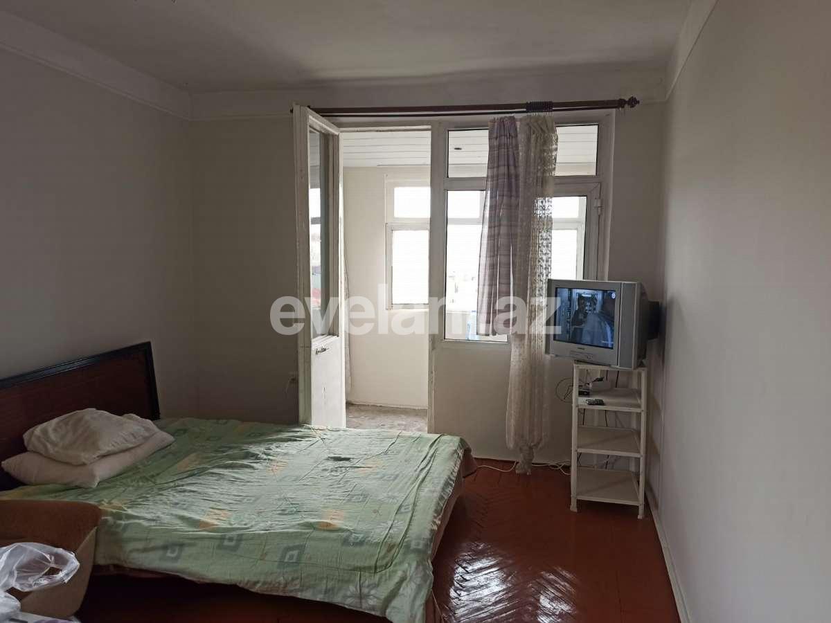 Satılır, köhnə tikili, 1 otaqlı, 40 m², İnşaatçılar m.