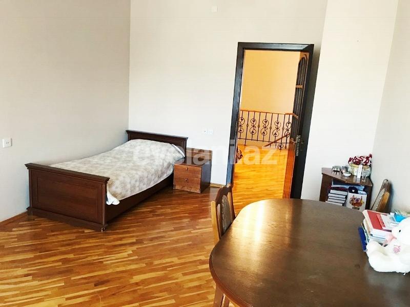 Satılır, yeni tikili, 6 otaqlı, 220 m², 3-cü mikrorayon q.